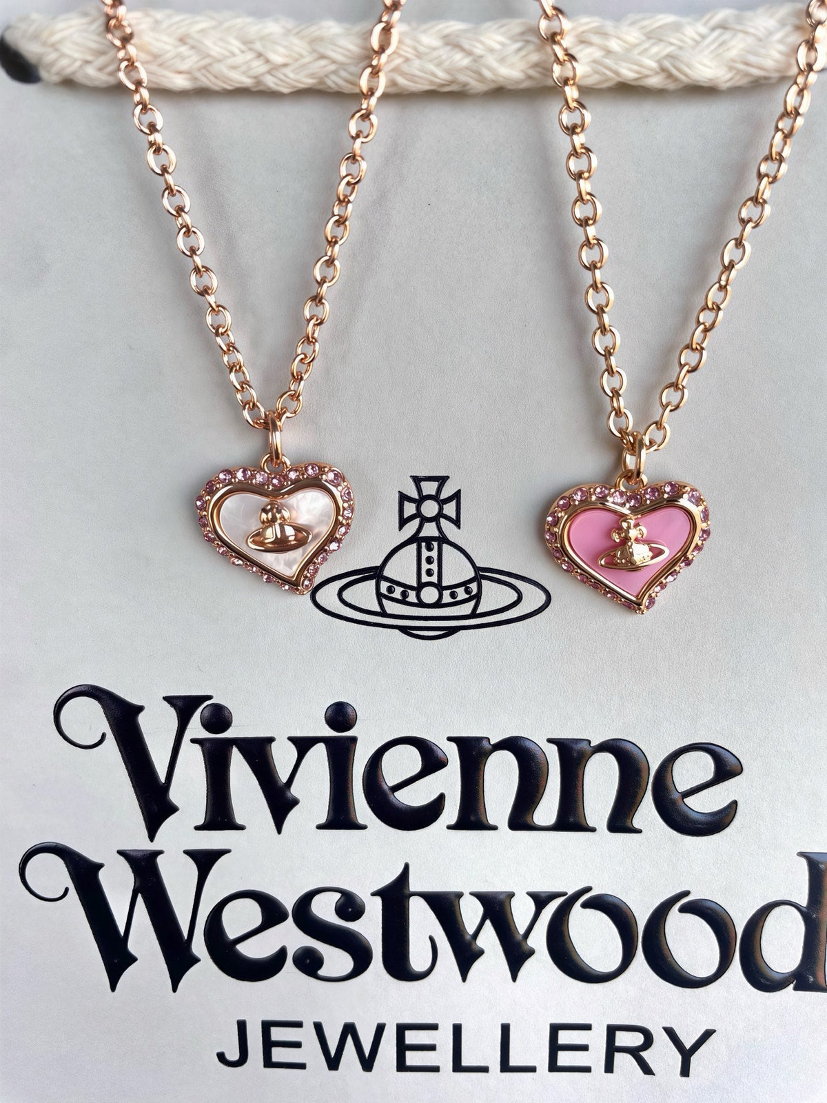 Vivienne Westwood 2026 Shell & Rhinestone Collarbone Necklace