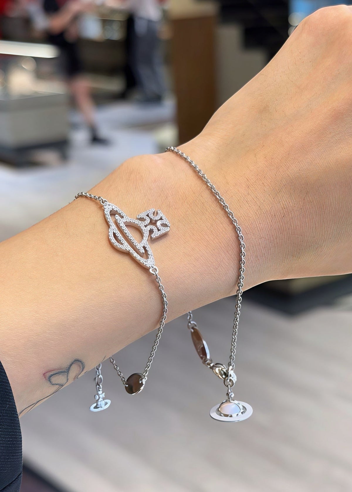 Vivienne Westwood 2026 Simple Rhinestone Bracelet